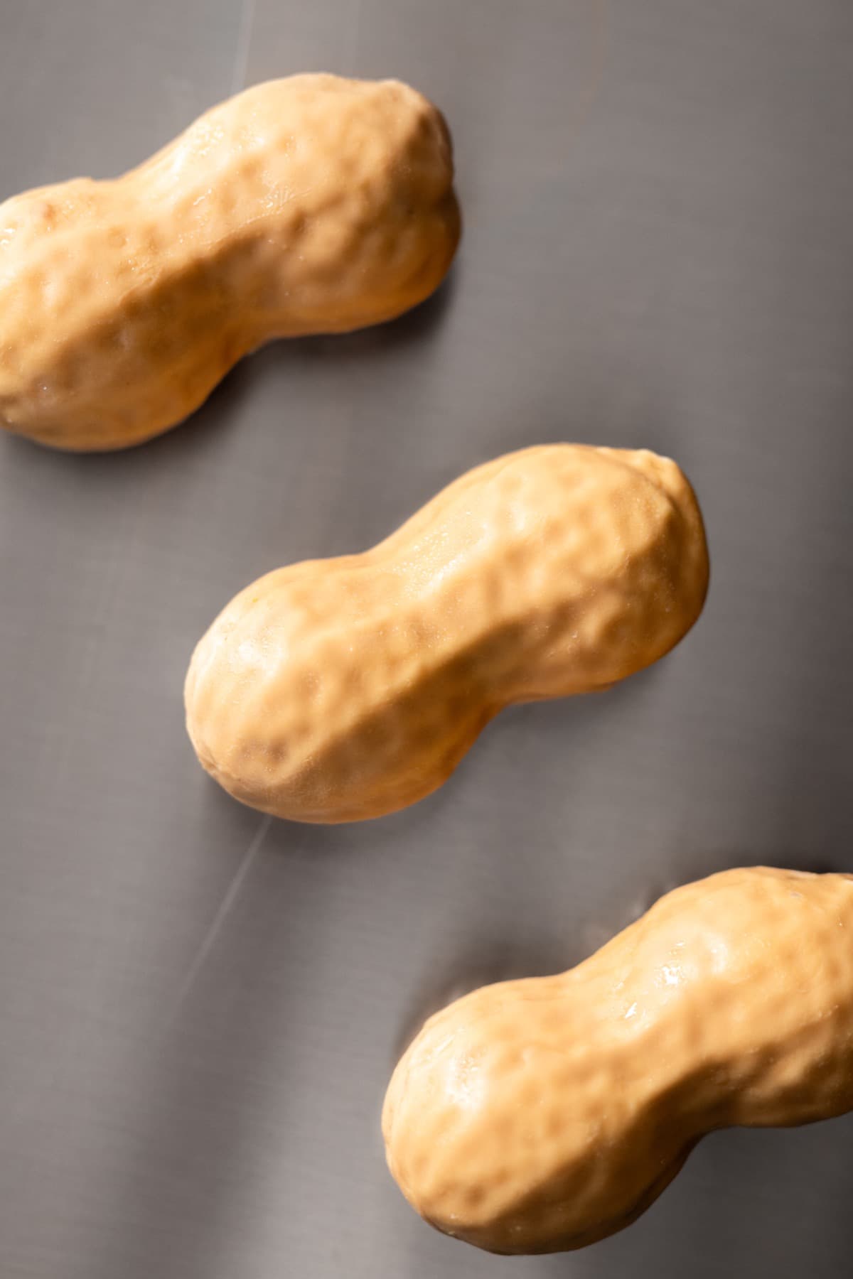 Kikiriki - ganache od kikirikija, karamela, hrskavac i prhko tijesto